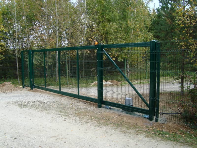 Сетчатый забор DoorHan в Самаре с установкой