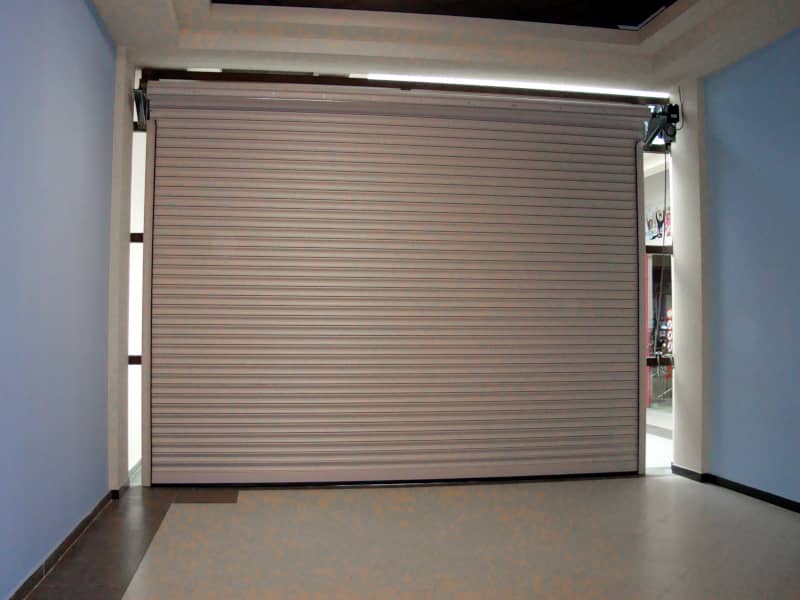 Роллетные ворота DoorHan в Самаре с установкой