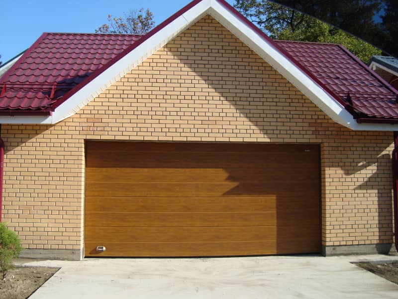 Секционные ворота DoorHan в Самаре с установкой