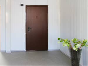 Предлагаем входные железные двери в квартиру DoorHan ЭКО 980х2050 в Самаре по выгодной цене